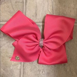 Darker pink JoJo Siwa hair bow